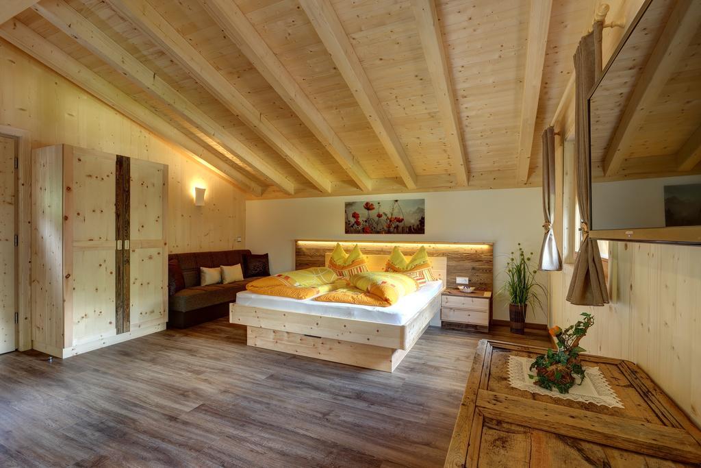 Bed and Breakfast Lechnerhof à Lutago Extérieur photo